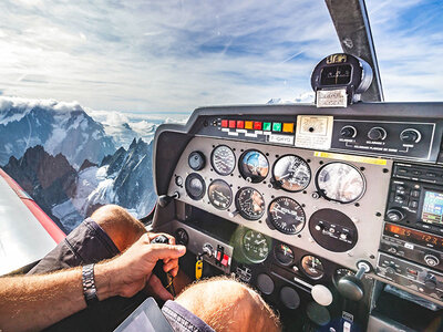 Coffret Vol en avion privé d'1h pour 3 à Besançon