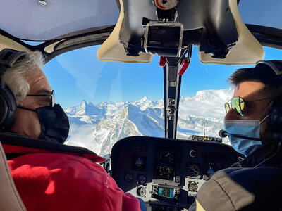 Coffret cadeau Émotions en haute altitude dans le Tessin: vol panoramique de 30 minutes en hélicoptère