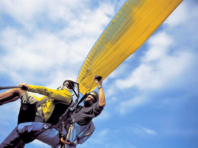 Baptême de l’air de 15 min en tandem en parapente à Emmetten