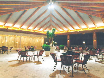 Hotel Arcea Palacio de las Nieves 4*: 1 noche con desayuno para 2 personas