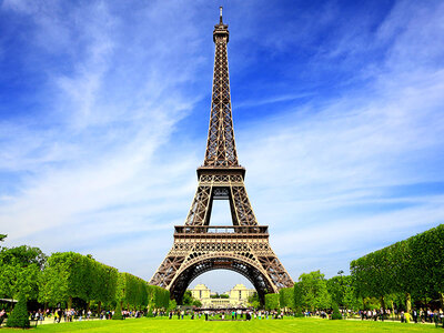 Visite guidée de la tour Eiffel pour 2 adultes et 1 enfant