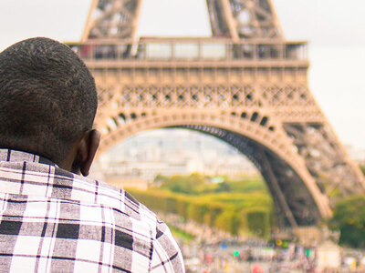 Paris en famille : visite de 2h de la tour Eiffel avec accès au sommet