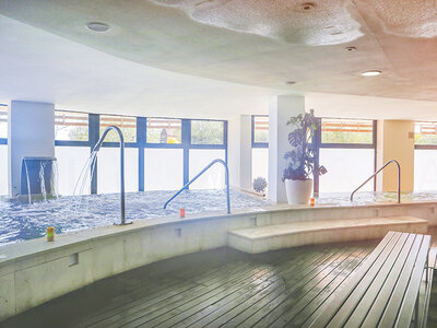 Caja regalo Spa Les Oliveres: circuito de agua (1h) para 2 personas