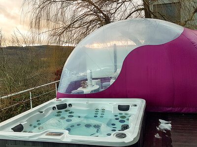 Coffret cadeau Glamping pour 2 : une nuit dans une PepinSphair avec wellness