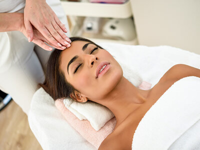 Caja regalo Baños Árabes Palacio de Comares: circuito de agua y masaje para 2 personas