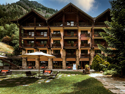 Caja Lujo y relax en las alturas: 2 noches con acceso al spa en el QC Terme Monte Bianco