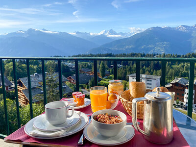 Box Magischer 2-tägiger Ausflug in die Berge mit Abendessen im 3-Sterne-Hotel Splendide in Crans-Montana