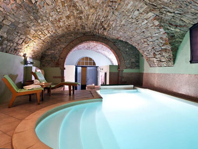 Coffret 2 nuits en hôtel 4* en Toscane avec massage en couple et accès à l'espace bien-être