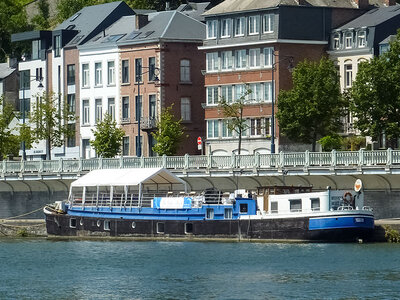 2 jours sur une péniche de charme avec location de vélos à Namur