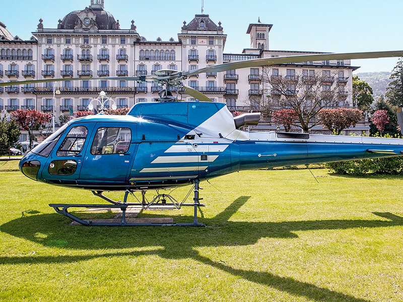 L’incanto del Lago Maggiore dall’alto: tour di gruppo in elicottero di 30 min per 1 persona