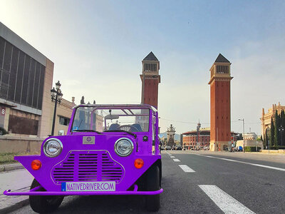 Caja Barcelona: 1 tour privado en coche eléctrico de 2 horas para 3 personas
