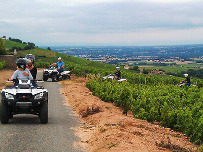 Excursion en quad de 2h près de Limoges pour 2 adultes et 2 enfants.