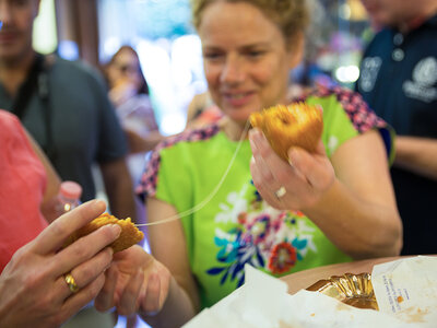 Cofanetto Catania da gustare: street food tour guidato di 4h con degustazioni tipiche
