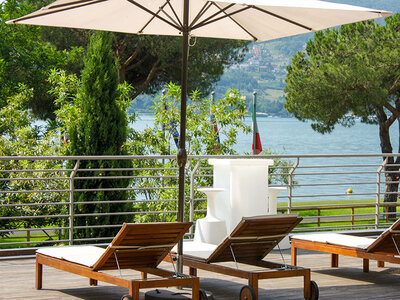 Cofanetto regalo Magia thailandese sul Lago d'Iseo: 1 notte in camera Superior e accesso all'area spa