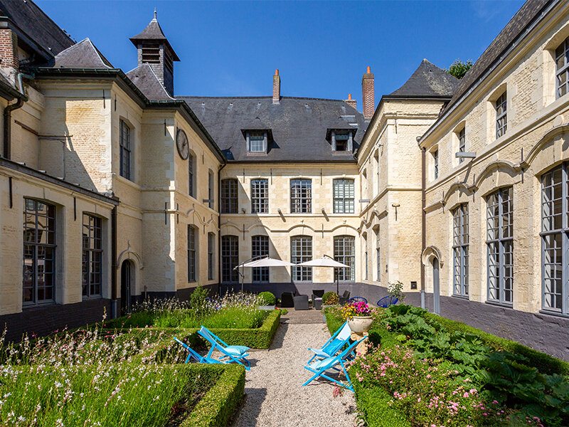 Parenthèse luxueuse à Lille : 2 jours en hôtel 5* avec spa et bières artisanales