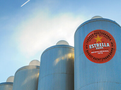 Tour privado en Barcelona y cata en la Fábrica de Estrella Damm para 2 personas