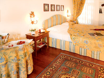 Cofanetto Fuga in un relais d'epoca a Firenze: 1 notte in Junior Suite con cena e area relax