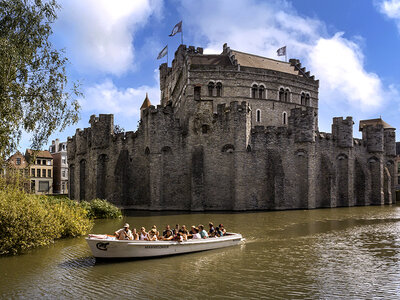 Coffret cadeau Croisière sur les canaux et jeu de détective à Gand pour 4 personnes