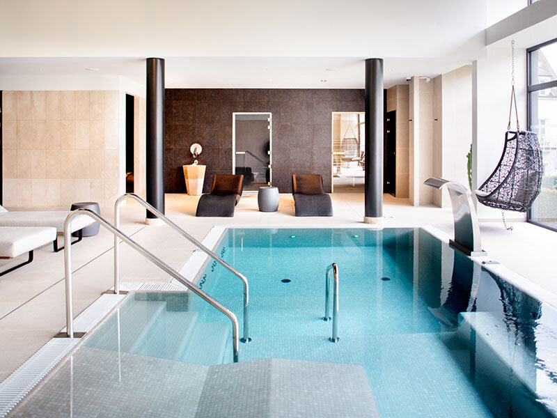 Escapade de 2 jours en hôtel 4* avec dîner, champagne et spa près de Dijon