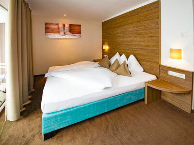 Sentieri in bici: 1 notte in hotel 4* con Spa e 1 tour in eBike in Trentino