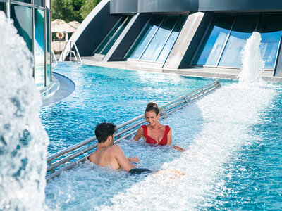 Journée bien-être au spa avec massage et gommage dans un centre aquatique du Tessin