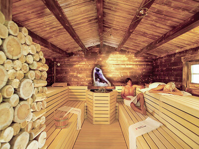 Cofanetto Giornata di relax per due in una spa 4* a Saas Almagell