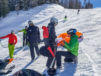 Emozionante volo in parapendio sulle Dolomiti con foto e video ricordo