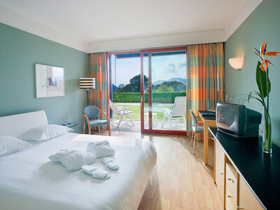 Box 1 Übernachtung mit Zugang zum Spa im Hotel Serpiano am Luganersee