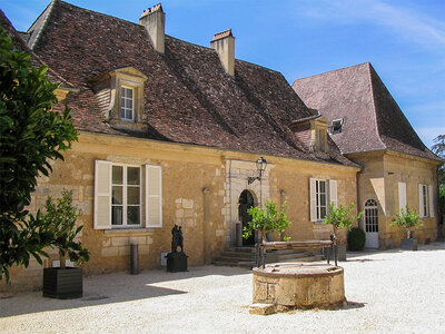 Coffret cadeau 2 jours luxueux avec dîner gastronomique dans un château 4* près de Bergerac