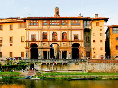 Tra santi ed eroi: tour guidato saltafila per 2 adulti presso le Gallerie degli Uffizi
