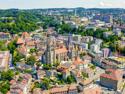 Das Steuer übernehmen und fliegen: 15 Minuten über Lausanne und Umgebung