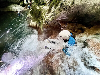 2h30 de canyoning au canyon du Furon près de Grenoble