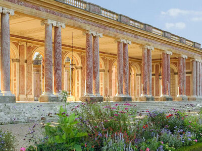 Coffret Journée en famille : visite des Trianons et du Hameau de la Reine au château de Versailles