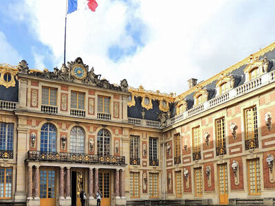 Coffret Visite guidée du château de Versailles et ses jardins et transport depuis Paris pour 1 adulte