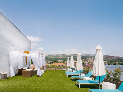 Caja regalo Escapada a la portuguesa: 1 noche en suite, spa y masaje en Boticas Hotel Art & Spa 4*