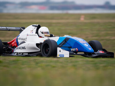 Coffret Stage de pilotage : 5 tours en Proto Funyo et baptème passager en Formule Renault 2.0 biplace sur le circuit de Fontenay-le-Comte