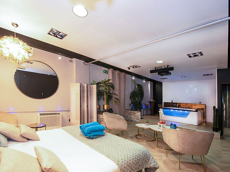 2 jours en suite avec bain bouillonnant privé et massage d'1h30 à Nîmes