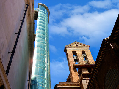 Roma dall’alto: biglietti per l’ascensore in vetro dell’Altare della Patria per 2 adulti