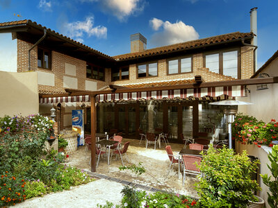 Caja Escapada rural a Álava: 1 noche con desayuno en la Posada Real Hostería del Mudéjar