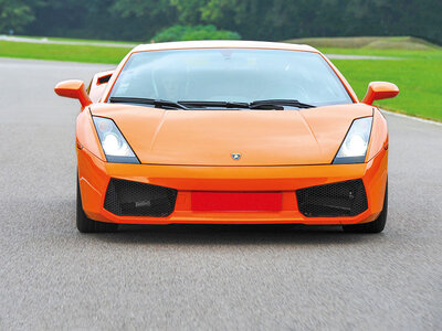 Stage de pilotage : 2 tours sur le circuit du Luc en Lamborghini Gallardo LP-560