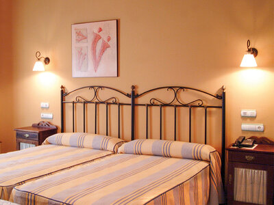 Caja regalo Escapada rural al Hotel Huerta de las Palomas 4*: 1 noche y cena completa