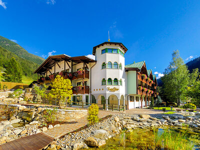 Cofanetto regalo 1 notte in hotel 4* con possibilità di pausa relax e/o cena in località italiane da sogno