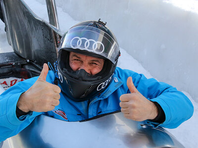 1 tour de bobsleigh à St. Moritz avec le champion Marcel Rohner