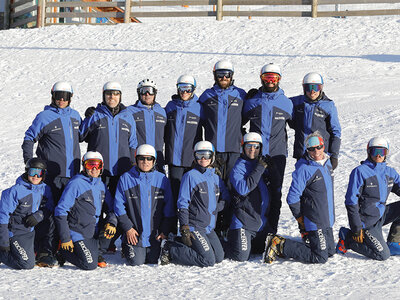 De camp en Astún : 1 curso de snowboard para 2 personas