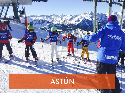 Caja regalo Diversión en la nieve: 1 curso de esquí en Astún, Huesca, para 2 personas