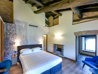 1 notte in Junior Suite con sauna privata in un Relais Castello 4* vicino al Lago di Como