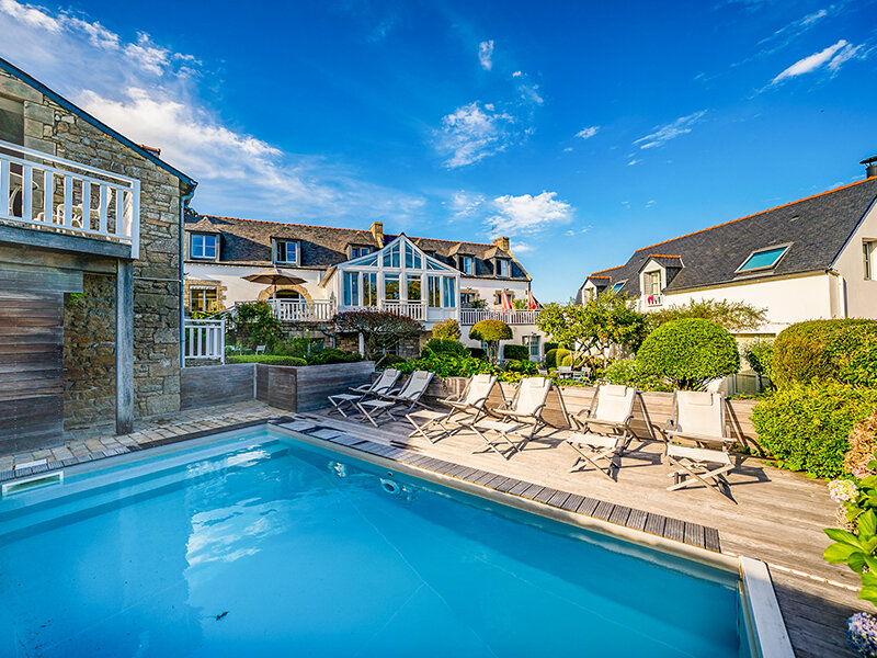 Escapade à La Trinité-sur-Mer en hôtel 4* avec demi-bouteille de champagne et soin d'1h