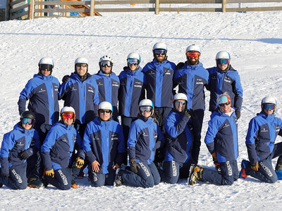 Let it snow!: 1 clase privada de snowboard para 1 persona en Valdesquí, Madrid