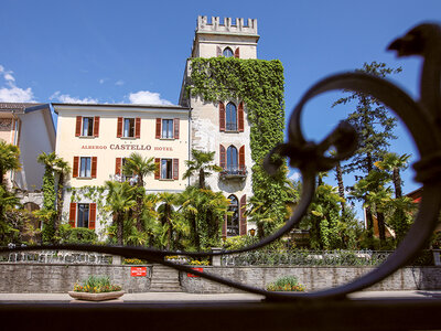 Geschenkbox 1 Übernachtung mit Abendessen im 4* Romantik Hotel Castello Seeschloss in Ascona