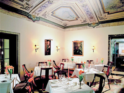 Cofanetto 1 notte con cena presso il 4* Romantik Hotel Castello Seeschloss di Ascona